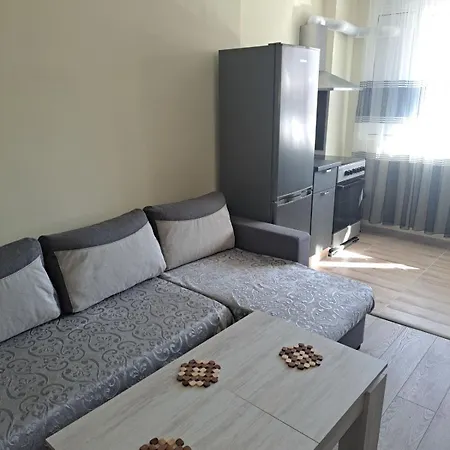 удобство - 3 * Petrics